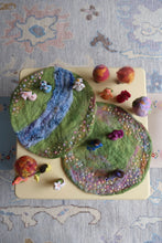 Load image into Gallery viewer, Make a Grassy Green Play Mat like Nina from 'Nina loves to Sew'