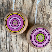 Load image into Gallery viewer, Wooden yo-yo
