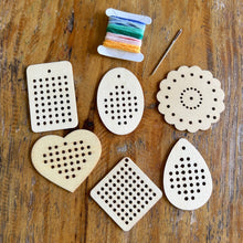 Load image into Gallery viewer, Mini wooden Threading Shapes