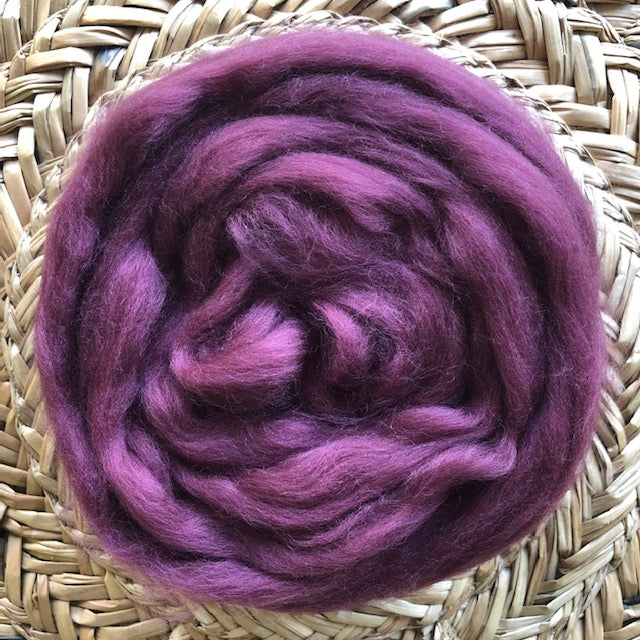 Blossom fleece roving – indigo inspirations