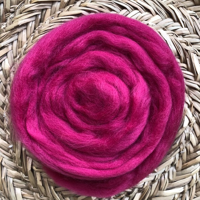 Raspberry fleece roving – indigo inspirations