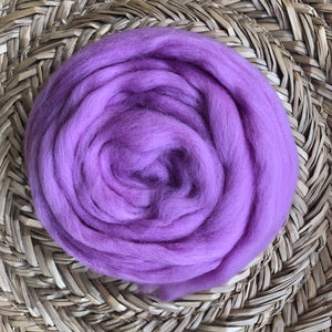 Primrose fleece roving