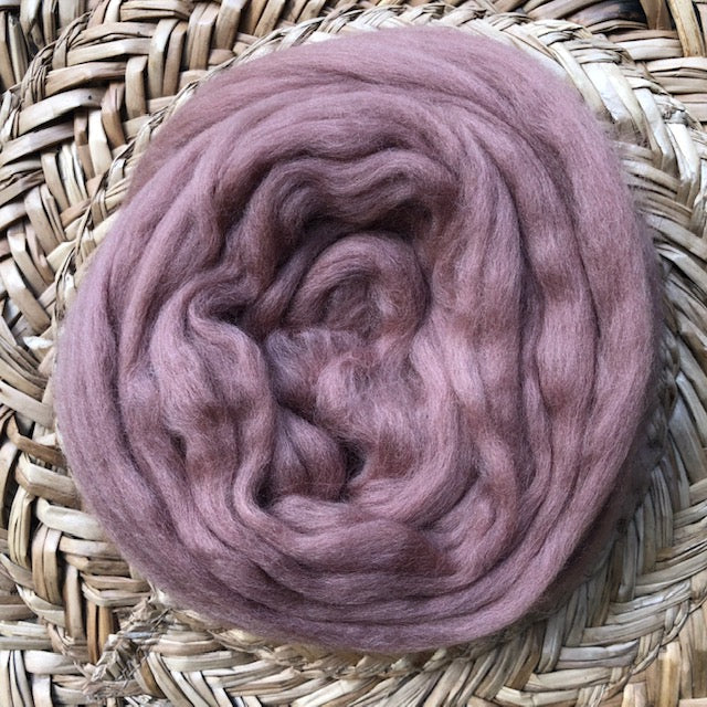 Lace fleece roving – indigo inspirations